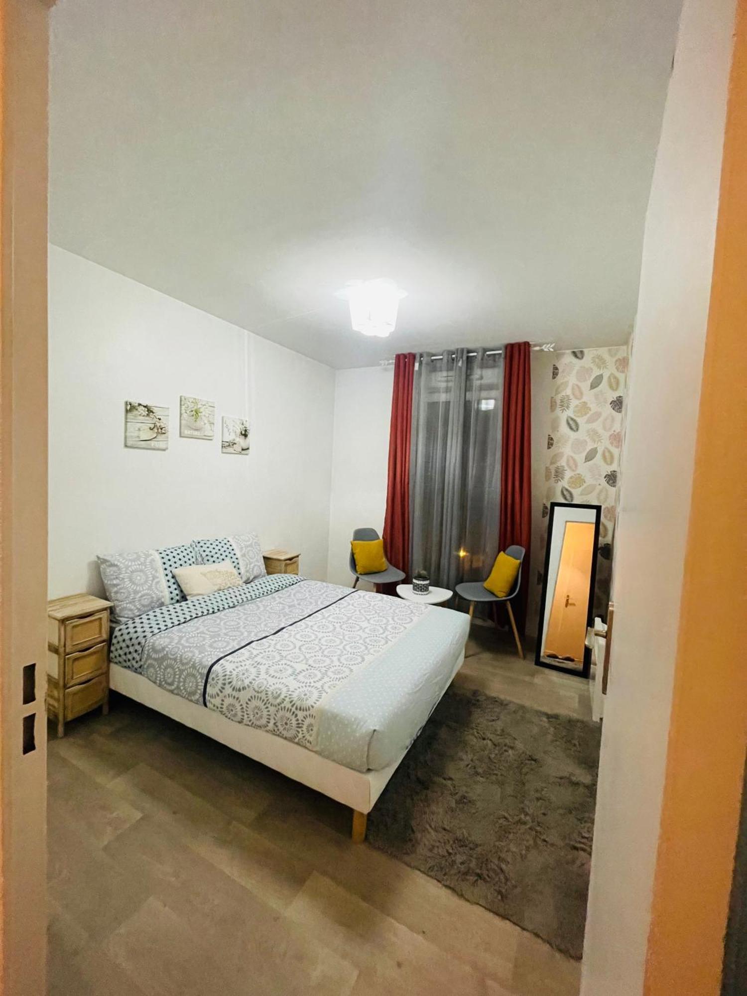 La Chambre Lägenhet Saint-Denis  Exteriör bild
